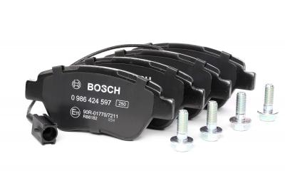 BOSCH Kit de plaquettes de frein, frein &agrave; disque  0 986 424 597