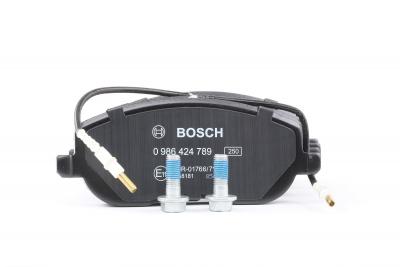 BOSCH Jeu de 4 plaquettes de frein  0 986 424 789