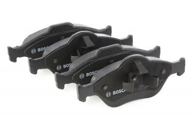 BOSCH Kit de plaquettes de frein, frein &agrave; disque  0 986 424 558