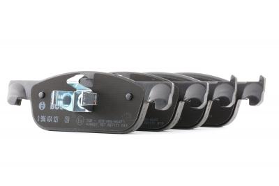 BOSCH Kit de plaquettes de frein, frein &agrave; disque  0 986 424 021