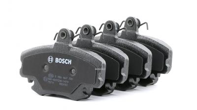 BOSCH Kit de plaquettes de frein, frein &agrave; disque  0 986 467 720