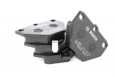 BOSCH Kit de plaquettes de frein, frein &agrave; disque  0 986 424 630