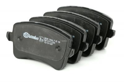 BREMBO Jeu de 4 plaquettes de frein  P 85 100