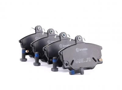 BREMBO Jeu de 4 plaquettes de frein  P 23 017