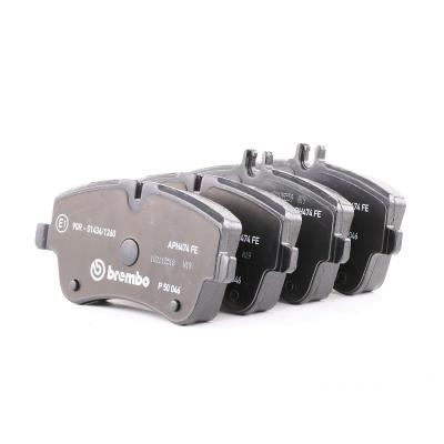 BREMBO Jeu de 4 plaquettes de frein  P 50 046