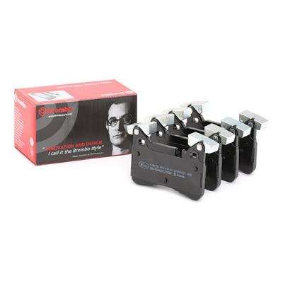 BREMBO Jeu de 4 plaquettes de frein  P 50 110