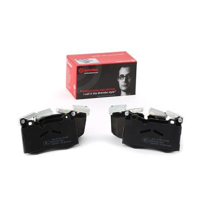 BREMBO Jeu de 4 plaquettes de frein  P 06 068