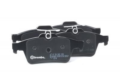 BREMBO Jeu de 4 plaquettes de frein  P 59 042
