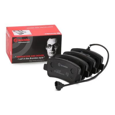 BREMBO Jeu de 4 plaquettes de frein  P 68 063