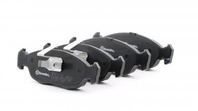 BREMBO Jeu de 4 plaquettes de frein  P 61 051