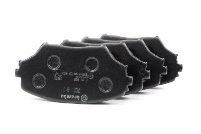 BREMBO Jeu de 4 plaquettes de frein  P 83 055