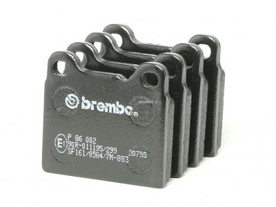 BREMBO Jeu de 4 plaquettes de frein  P 86 002