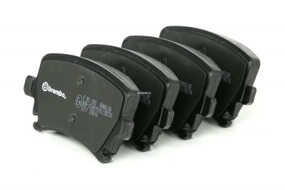 BREMBO Jeu de 4 plaquettes de frein  P 85 095