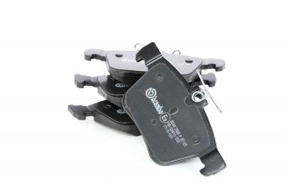 BREMBO Jeu de 4 plaquettes de frein  P 85 125