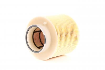 MANN FILTER MANN-FILTER Filtre &agrave; air C 17 137 x &ndash; Pour v&eacute;hicule particulier