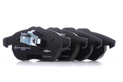 VALEO  Jeu de plaquettes de frein avant 301678