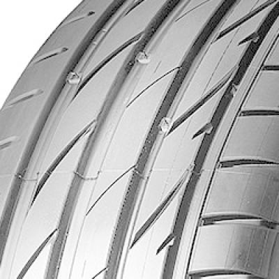 MAXXIS  Victra Sport 5 ( 245/45 ZR20 103W XL SUV ) Pneus &eacute;t&eacute;
