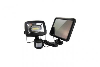 HTTPS: OUTIROR.COM IMG P 2 4 7 5 2475.JPG OUTIROR Spot solaire Clark 500lm 5W
