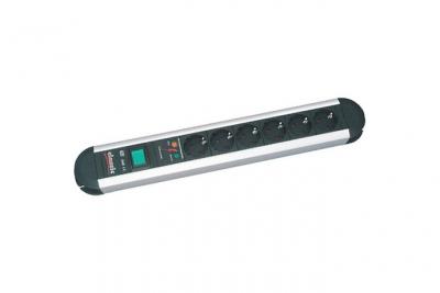 BACHMANN  Multiprise 6x avec interrupteur 331.013