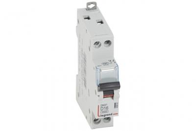 LEGRAND Disjoncteur DNX&sup3; 4500 U+N 230V 16A Courbe D &agrave; vis pour climatiseurs -406802