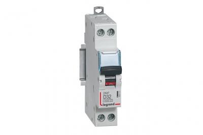 LEGRAND Disjoncteur DNX&sup3; 4500 - vis/vis - U+N 230V~ 32 A - 4,5 kA - courbe D - 1 mo