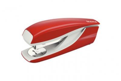 LEITZ  5522-00-95 5522-00-95 Agrafeuse noir capacit&eacute; dagrafage: 40 feuilles (80 g/m&sup2;)