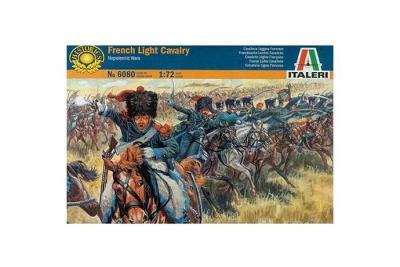 ITALERI Figurines Guerres Napol&eacute;oniennes : Cavalerie L&eacute;g&egrave;re Fran&ccedil;aise