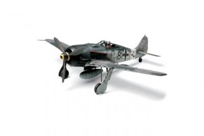 TAMIYA  - 61095 - Focke Wulf Fw190A-38/A-8 R2