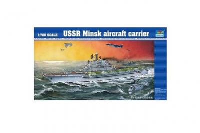 Trumpeter Bague kit de mod&egrave;le Porte-Avions URSS Minsk