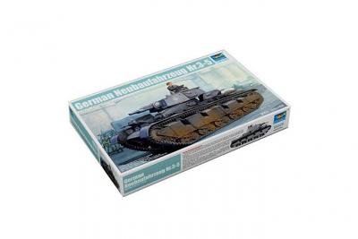 TRUMPETER Maquette  NEUBAUFAHRZEUG ALLEMAND TYPE III- 1/35 - Maquette