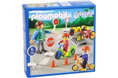 PLAYMOBIL Children with Crossing Guard Set