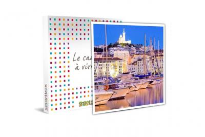  SMARTBOX - Croisi&egrave;re nocturne avec champagne &agrave; Marseille - Coffret Cadeau Sport & Aventure