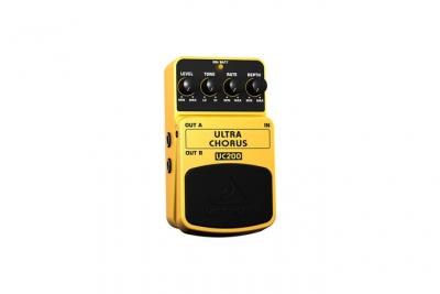 BEHRINGER P&eacute;dale d'effets st&eacute;r&eacute;o  ULTRA CHORUS UC200 Ultimate