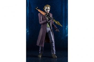 BANDAI NAMCO Figurine Dc Comics - Joker The Dark Knight S.H.Figuarts 15cm
