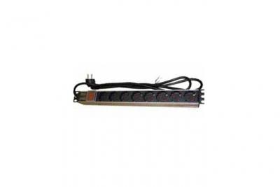 MONOLYTH Rallonge 19'' 8 tomas schuko  arninra08i