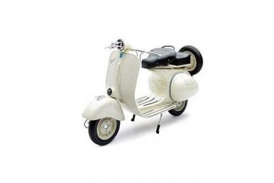 NEW RAY NEWRAY 49273 Vespa 150 VLIT Miniature - 1/6&deg; - 29,5 cm
