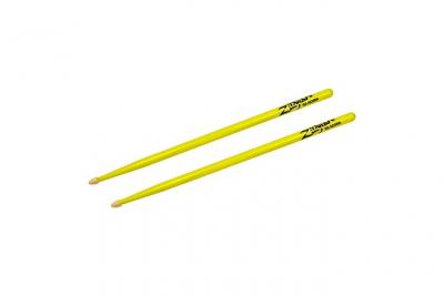 ZILDJIAN  5A Hickory Drumsticks - Wood Acorn Tip - Neon Yellow