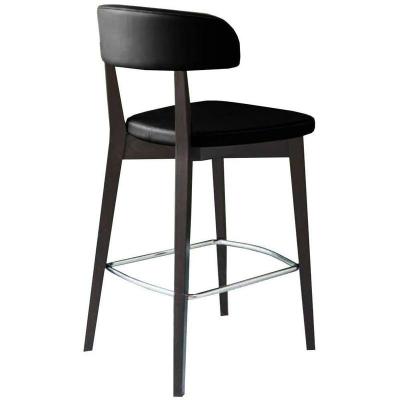 Chaise de bar horn pi&eacute;tement h&ecirc;tre laqu&eacute; graphite assise tissu noir