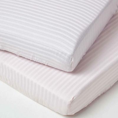 HOMESCAPES Lot de 2 Draps housse lit b&eacute;b&eacute; en coton &eacute;gyptien 330 fils Rose, 60 x 120 cm