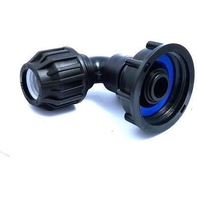 MULTITANKS  - Raccord S60x6 avec sortie pression coud&eacute;e 32mm - 32mm