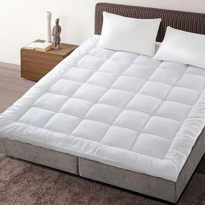 SAMPUR  - Surmatelas Cosy : Hypoallerg&eacute;nique et Confort - 5cm - 140 x 190 cm
