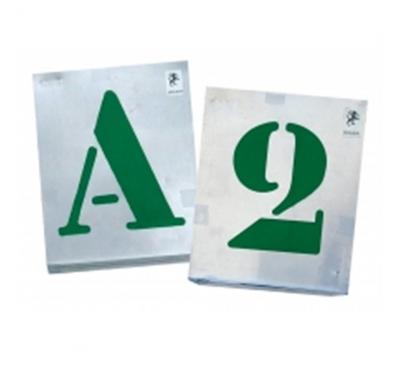 OUTIFRANCE  - Jeu de lettres vignettes &agrave; jour 20 mm