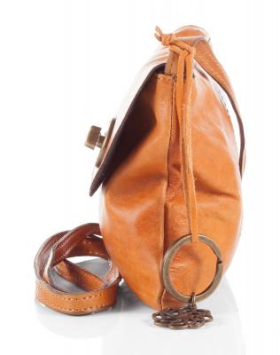 PIECES  Totally Royal Leather Party Bag Jaune