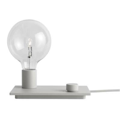 MUUTO Lampe &agrave; poser - CONTROL L 23cm x P 16cm x H 21cm Fonte d'aluminium Gris