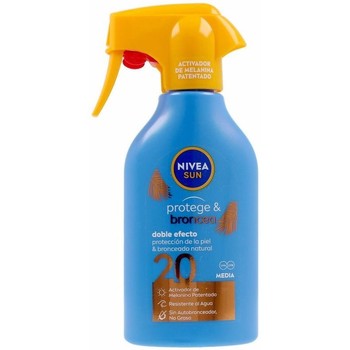 NIVEA  Sun Protege & Broncea Pistolet SPF20 270ml