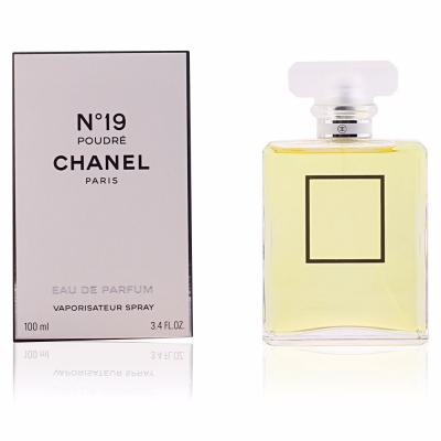 CHANEL  N&ordm; 19 Poudr&eacute; eau de parfum vaporisateur 100 ml