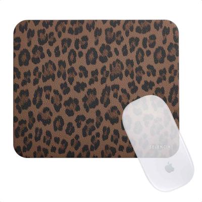 SELENCIA  Sabi Tapis de Souris en Similicuir imprim&eacute; panth&egrave;re - 20 x 24 cm - Mocha Brown