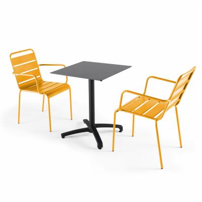  Ensemble table de jardin statifi&eacute; ardoise gris et 2 fauteuils jaune