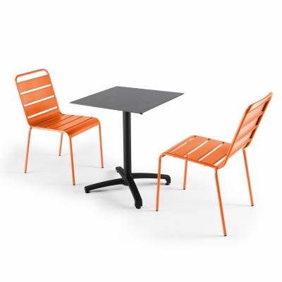  Ensemble table de jardin statifi&eacute; ardoise gris et 2 chaises orange