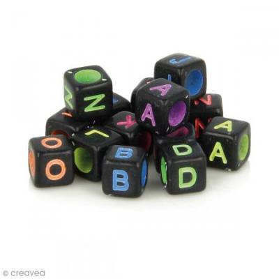 ARTEMIO Perles alphabet Cubes - Noir &agrave; &eacute;criture multicolore - 5 mm - 300 pcs environ